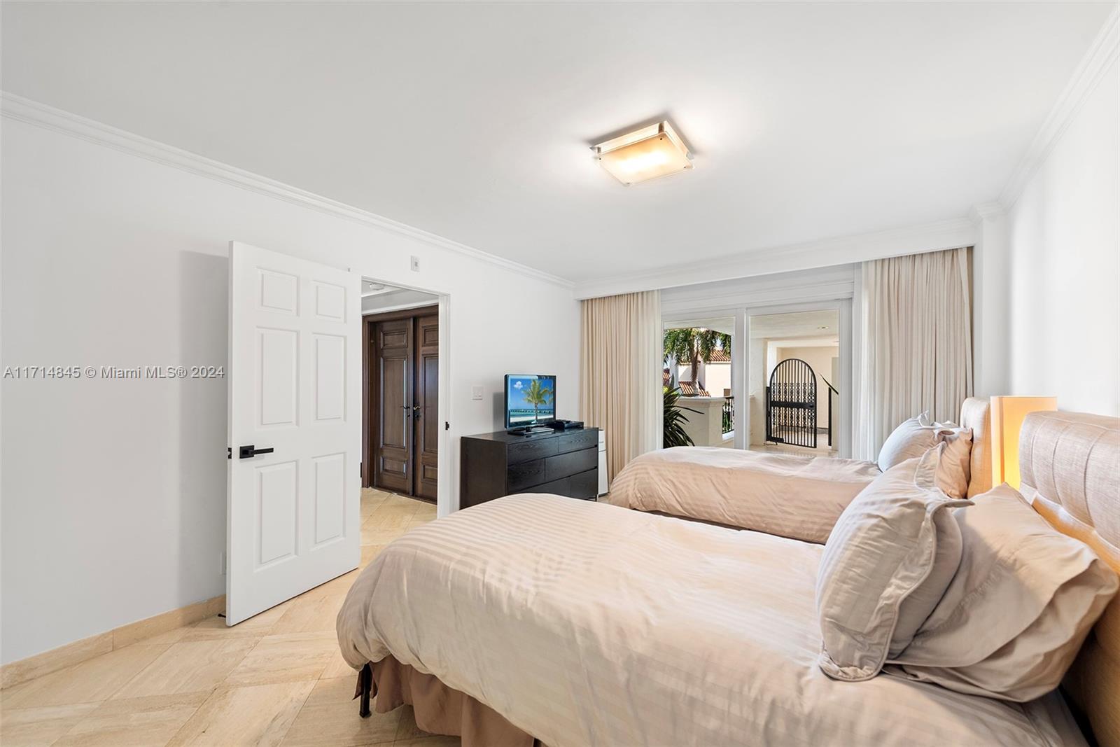 BAYSIDE VILLAGE CONDO - Residential