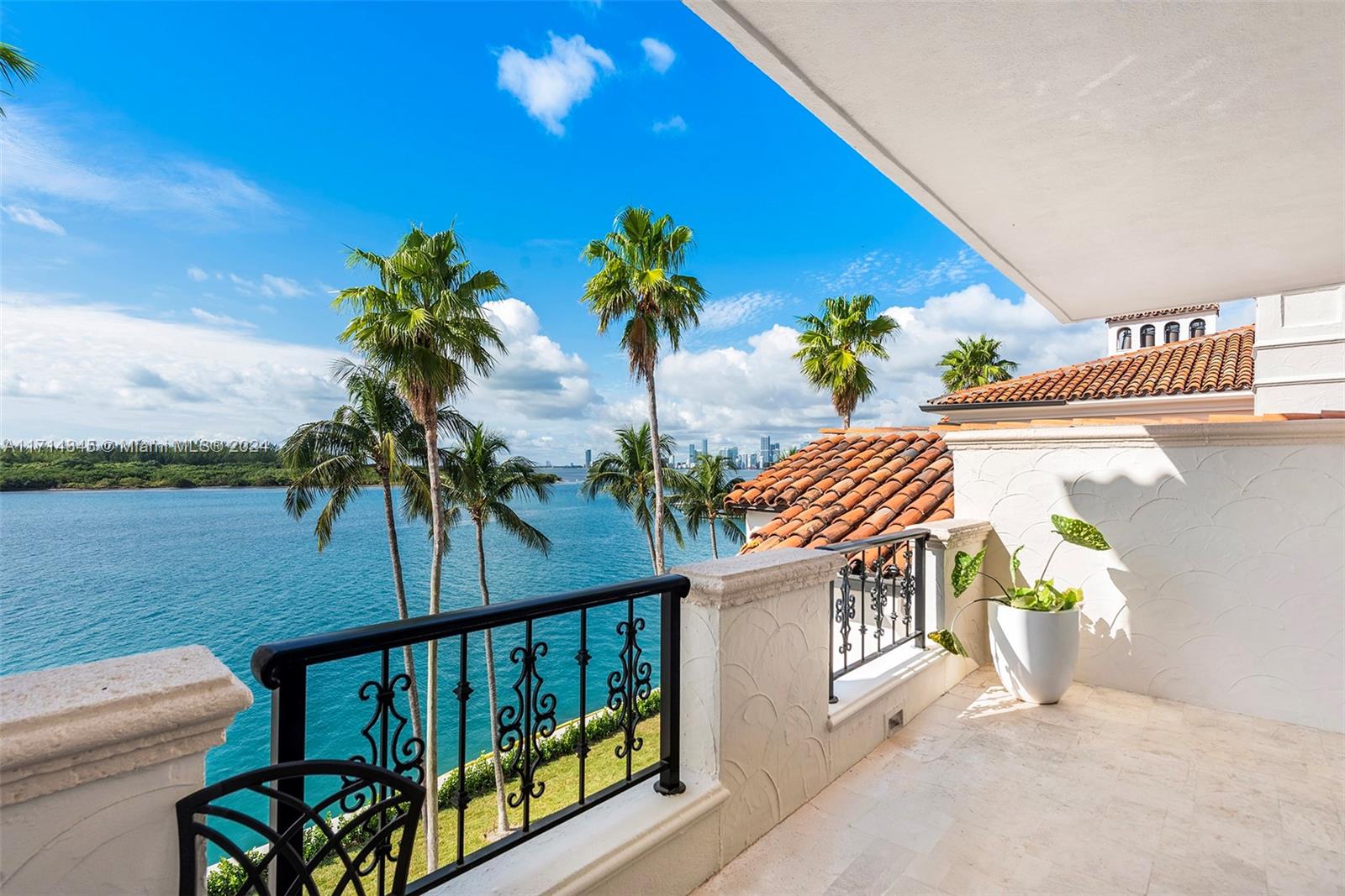 BAYSIDE VILLAGE CONDO - Residential