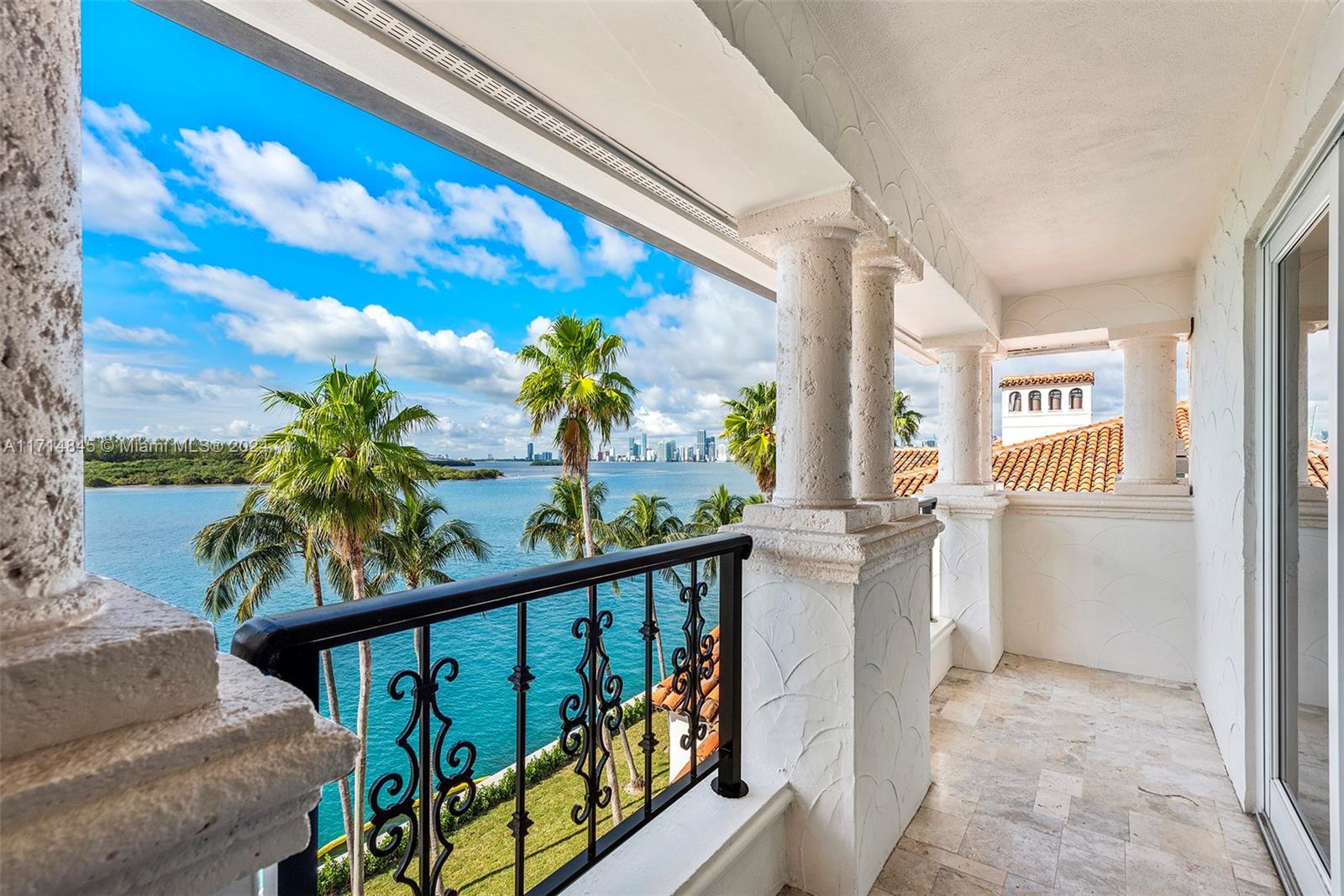 BAYSIDE VILLAGE CONDO - Residential