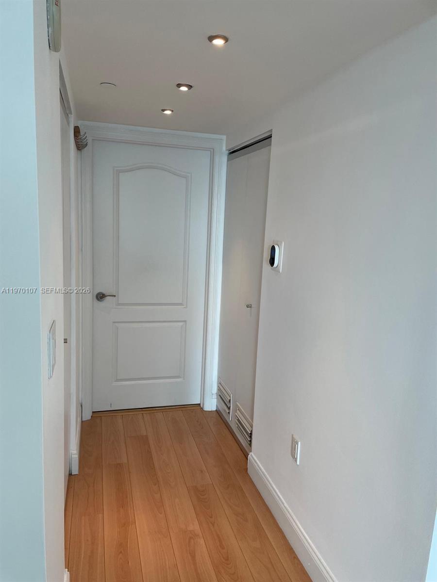 2101 Brickell Ave 1709