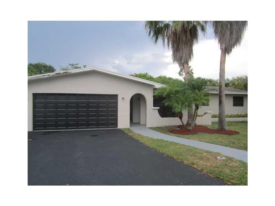 Another Beautiful & Updated STELLAR HOME! Professionally Managed by one of the Largest Residential Rental Management Companies providing exceptional quality and value.  Features, Updated Kitchen with new Granite Counter-top and All New Stainless Steel App liances. Updated Bathrooms, freshly Painted Inside & Out, New Central Air conditioning. Close to shopping and public transportation. Minimum 525 FICO Credit Score is required to qualify.