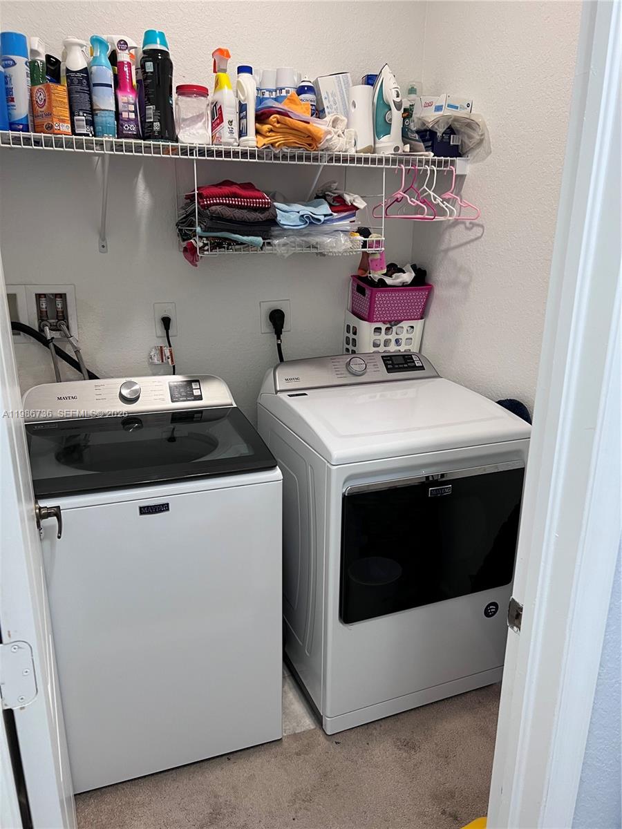 ISLANDS AT DORAL TOWNHOME - Residential Lease