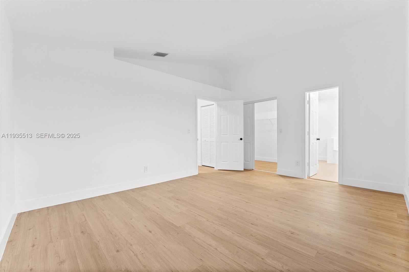 WINSTON PARK SECTION ONE - Residential