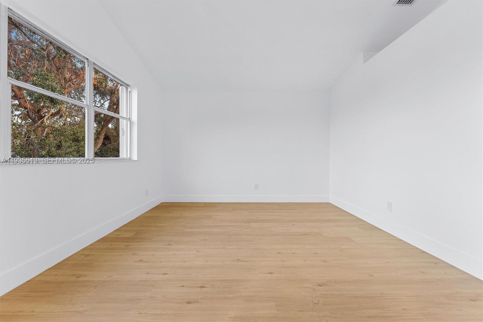 WINSTON PARK SECTION ONE - Residential