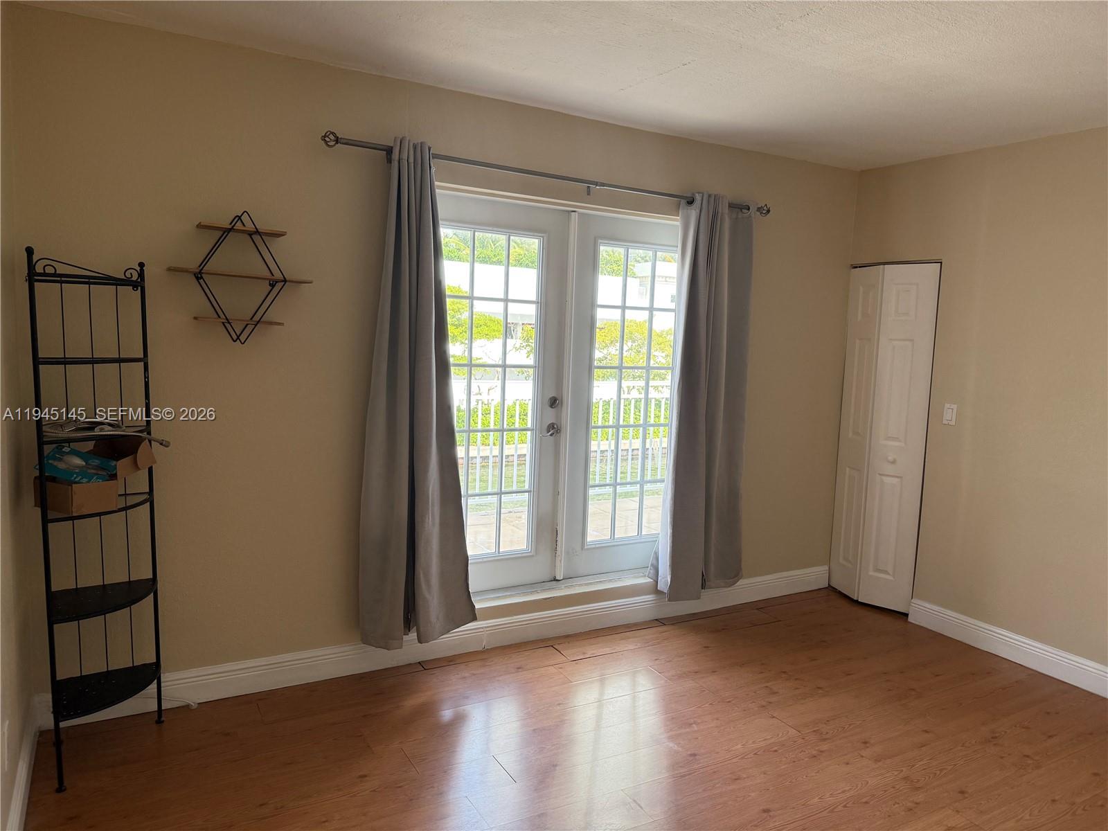 SANDPIPER CONDO - Residential