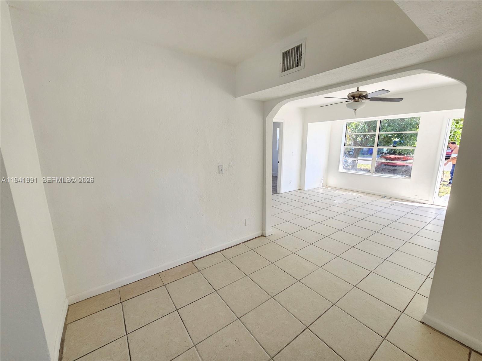 PLAYLAND COUNTRY ESTATES - Residential