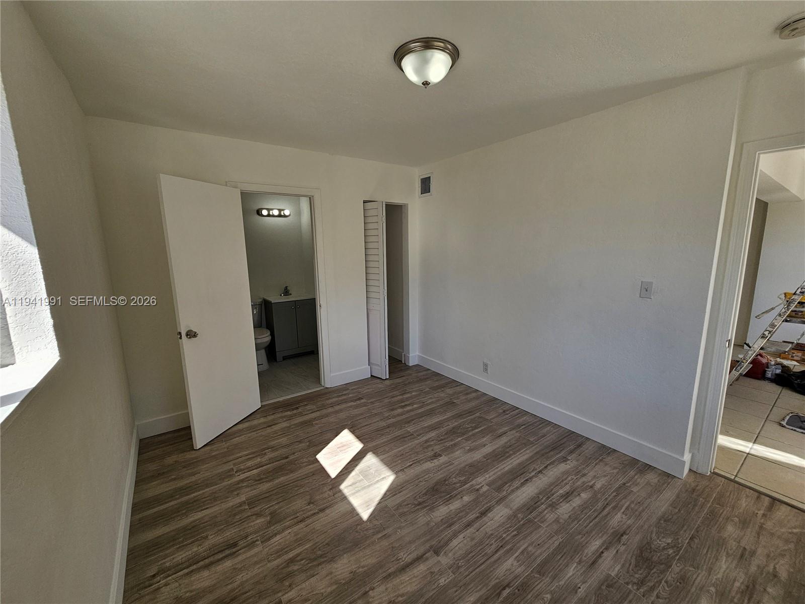 PLAYLAND COUNTRY ESTATES - Residential