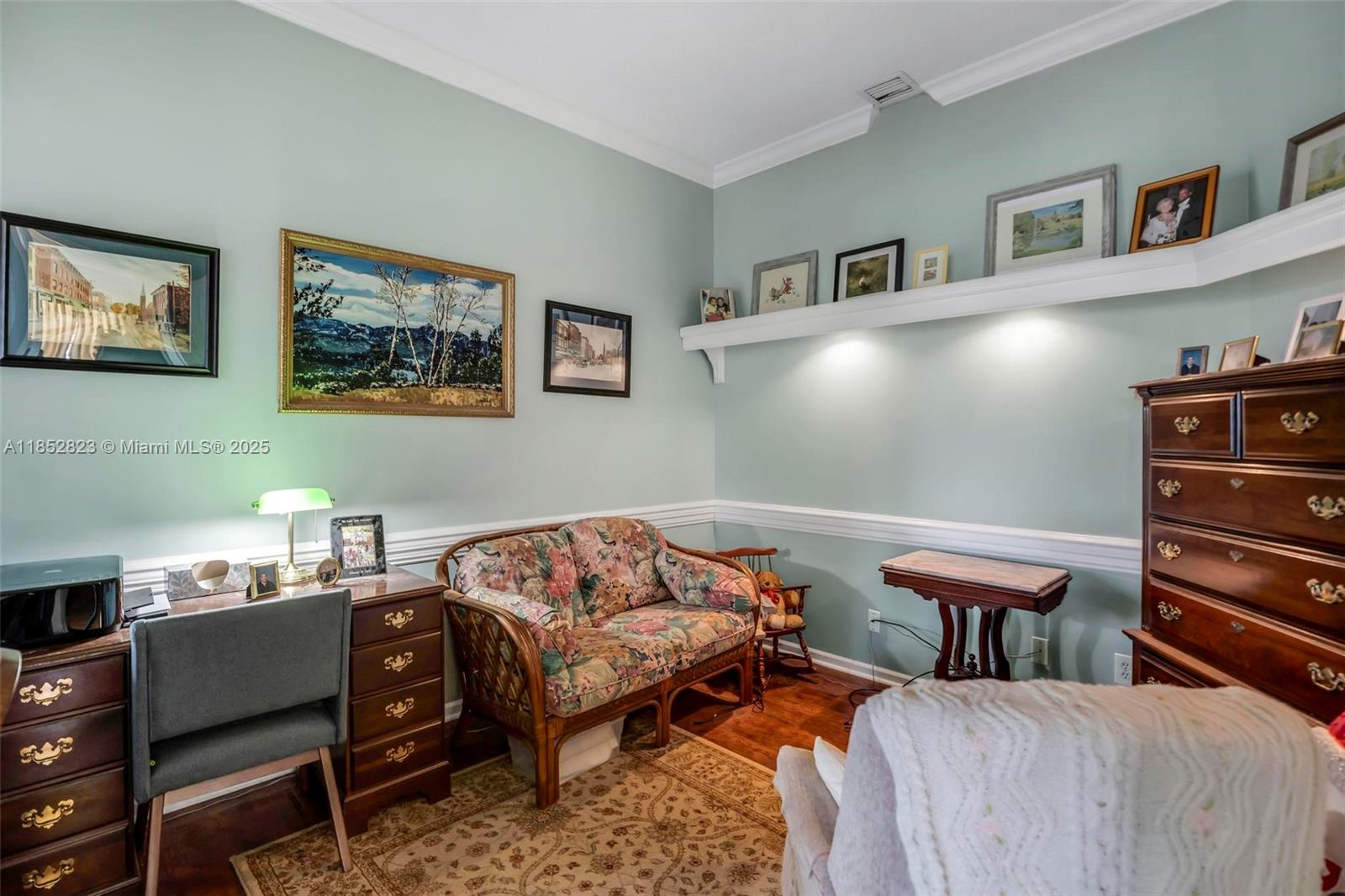 JOG EST - Residential