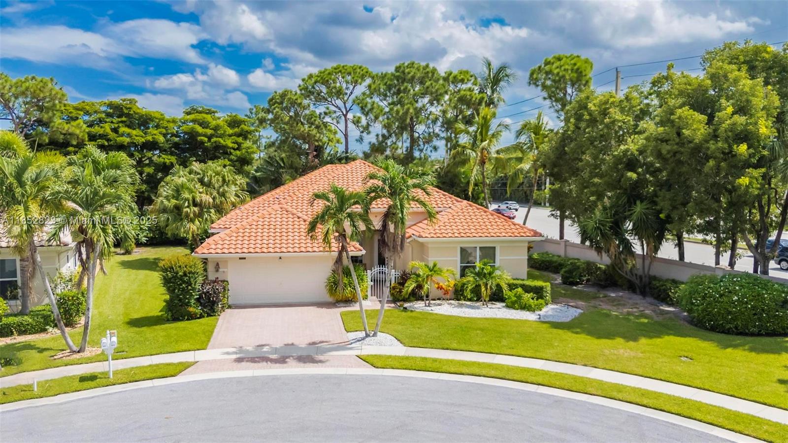6529 Jog Estates Ln
