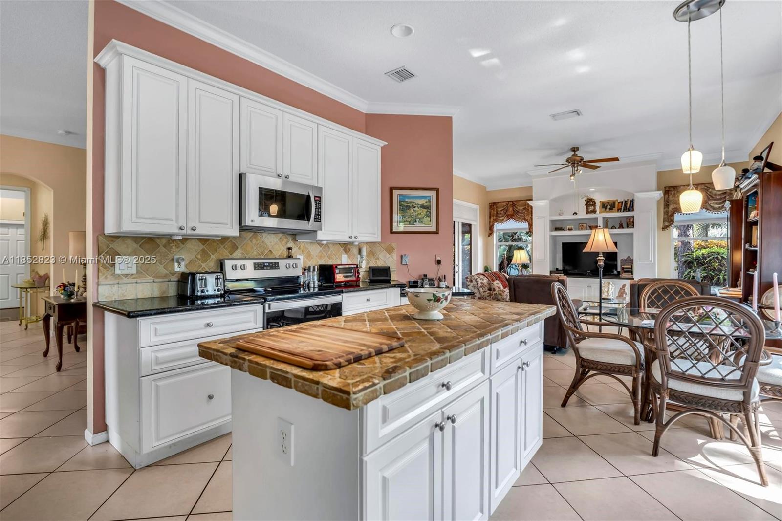 6529 Jog Estates Ln