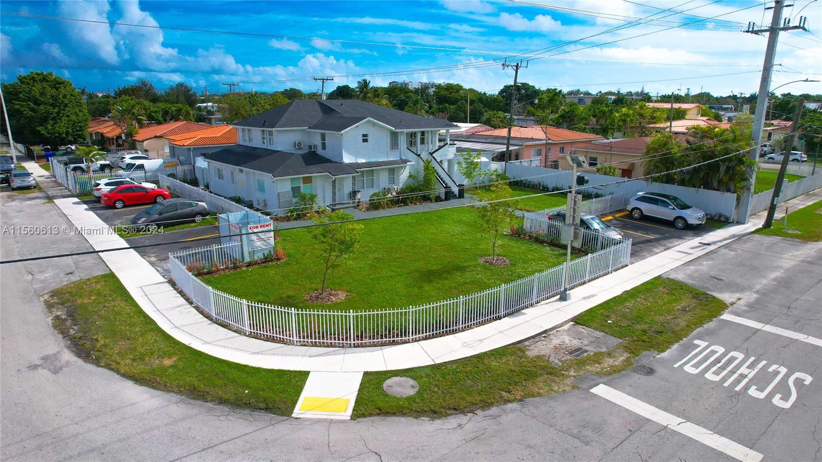 GRANADA GROVES NO 3 - Residential Income