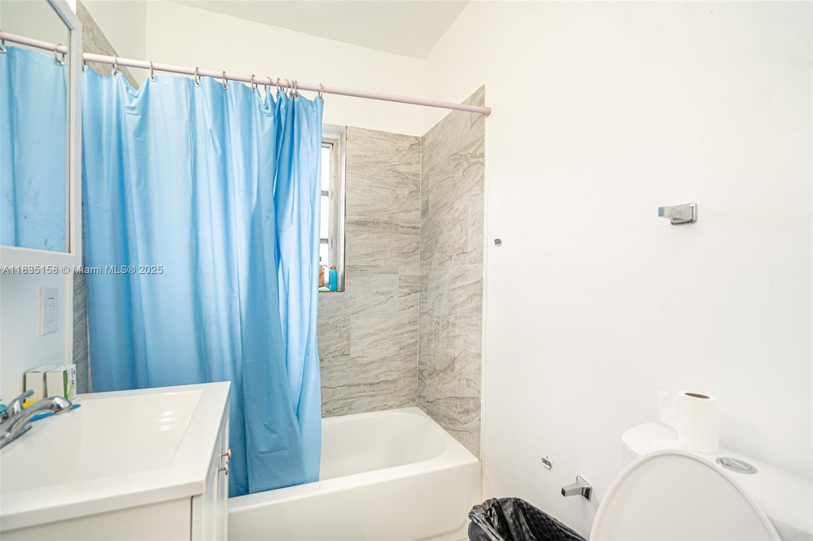 DEL RIO PARK - Residential Income