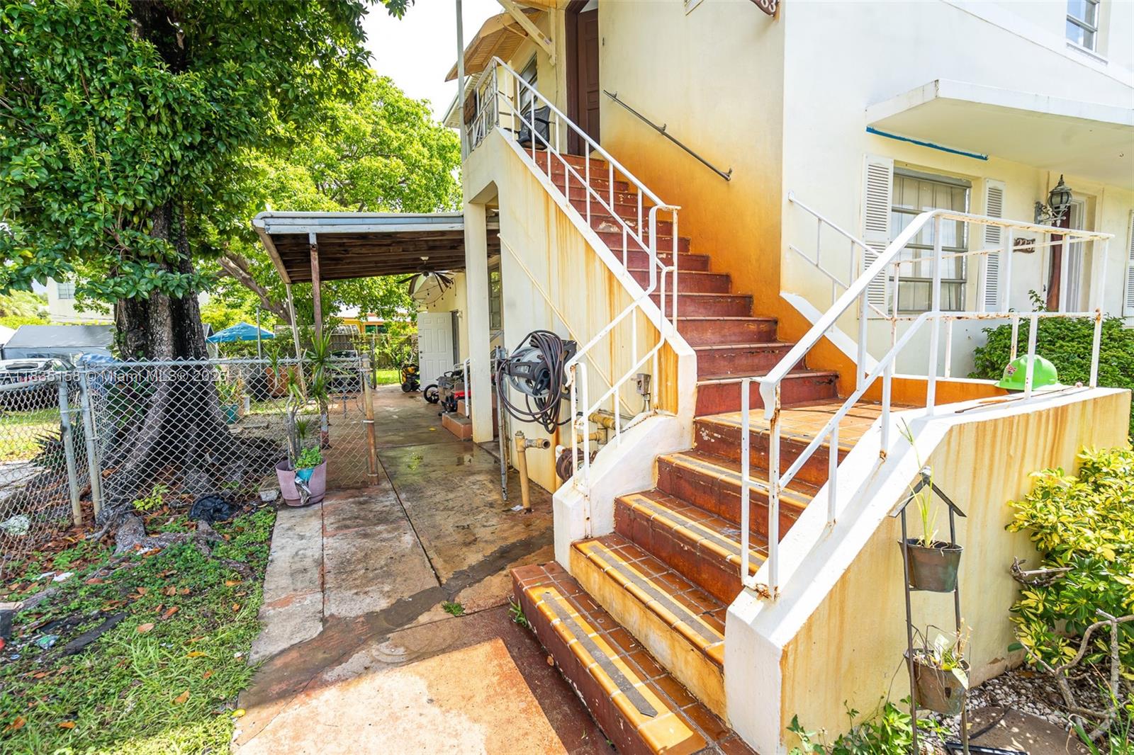 2331 NW 14th St
