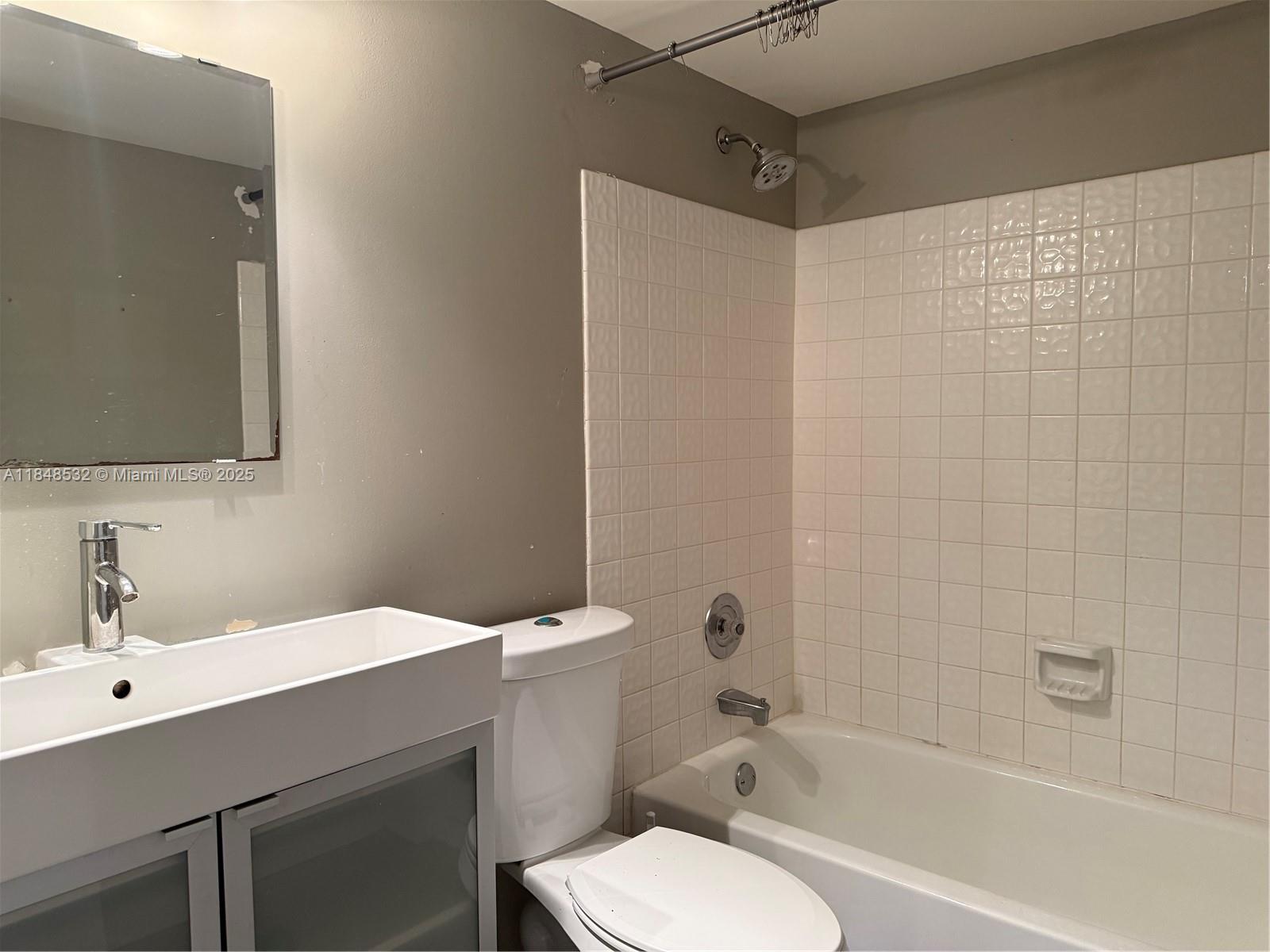 PIERPOINTE EAST CONDO ONE - Residential Lease