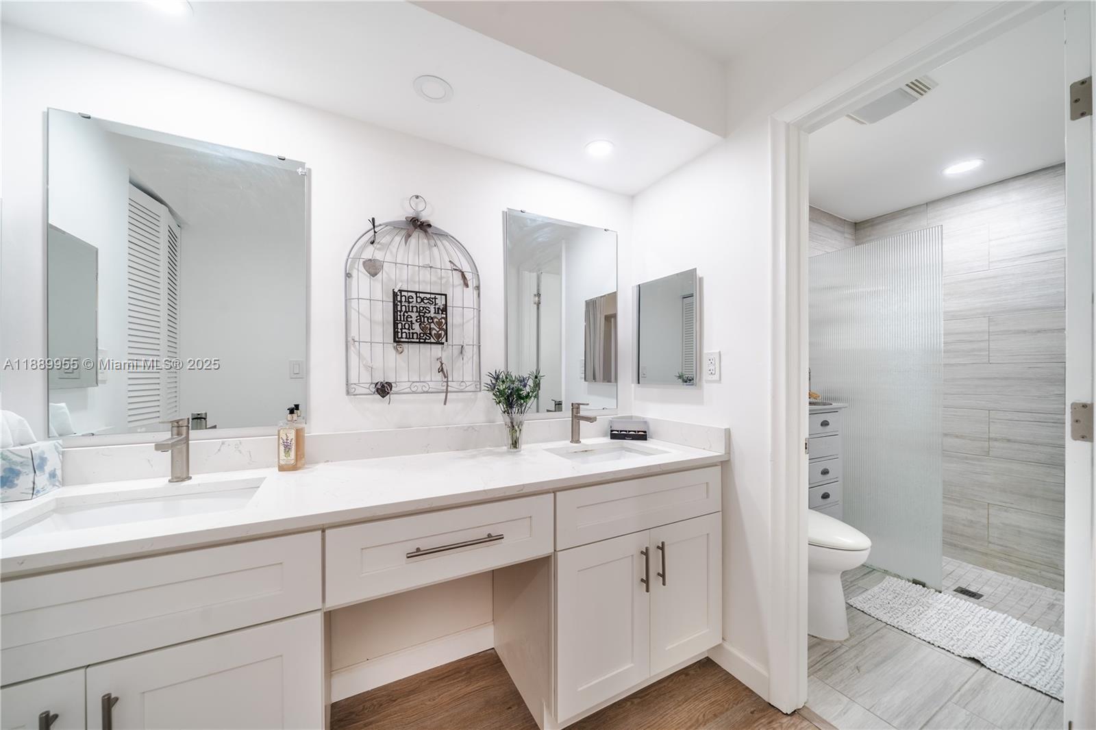 CLOVERFIELD - Residential
