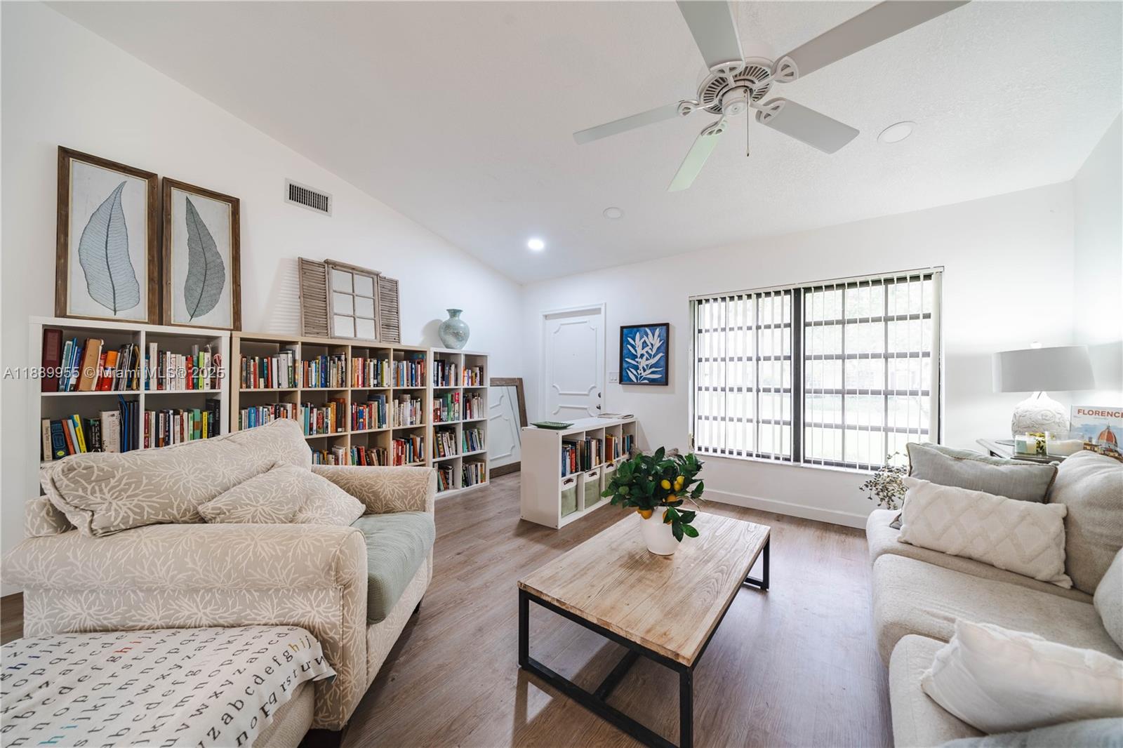 CLOVERFIELD - Residential