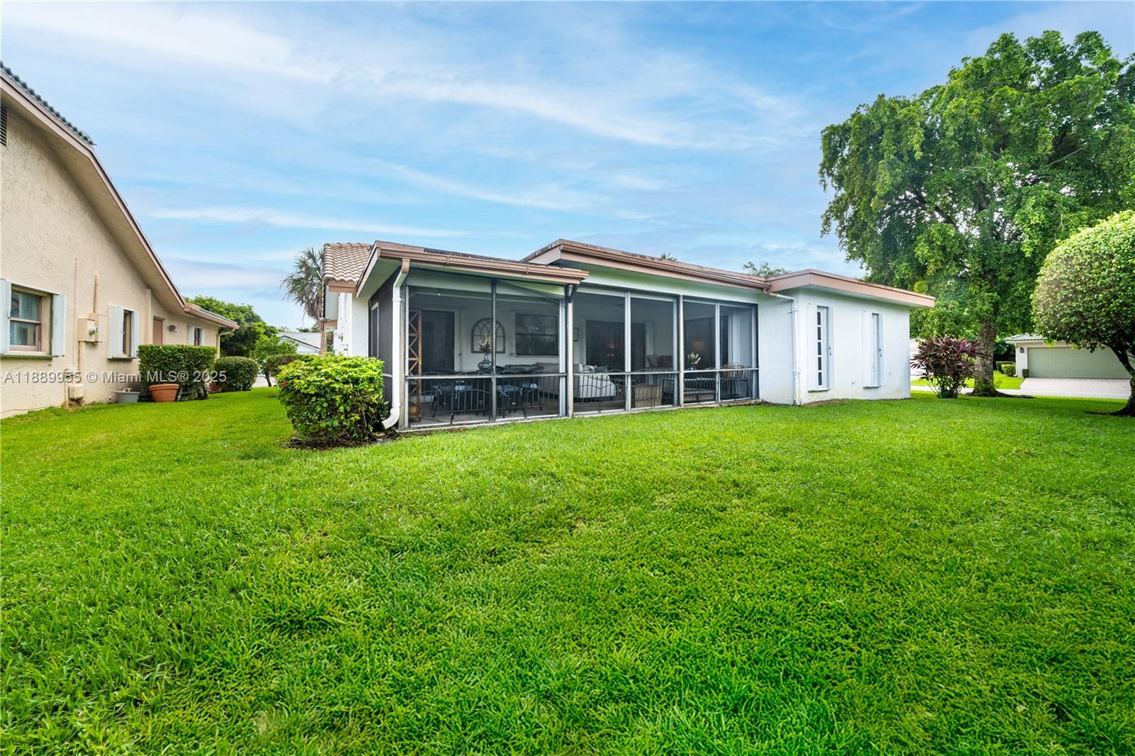 CLOVERFIELD - Residential