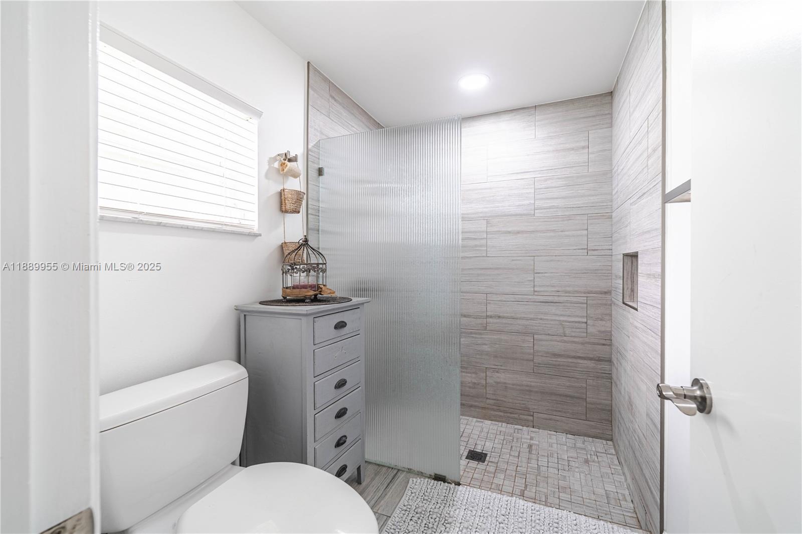 CLOVERFIELD - Residential