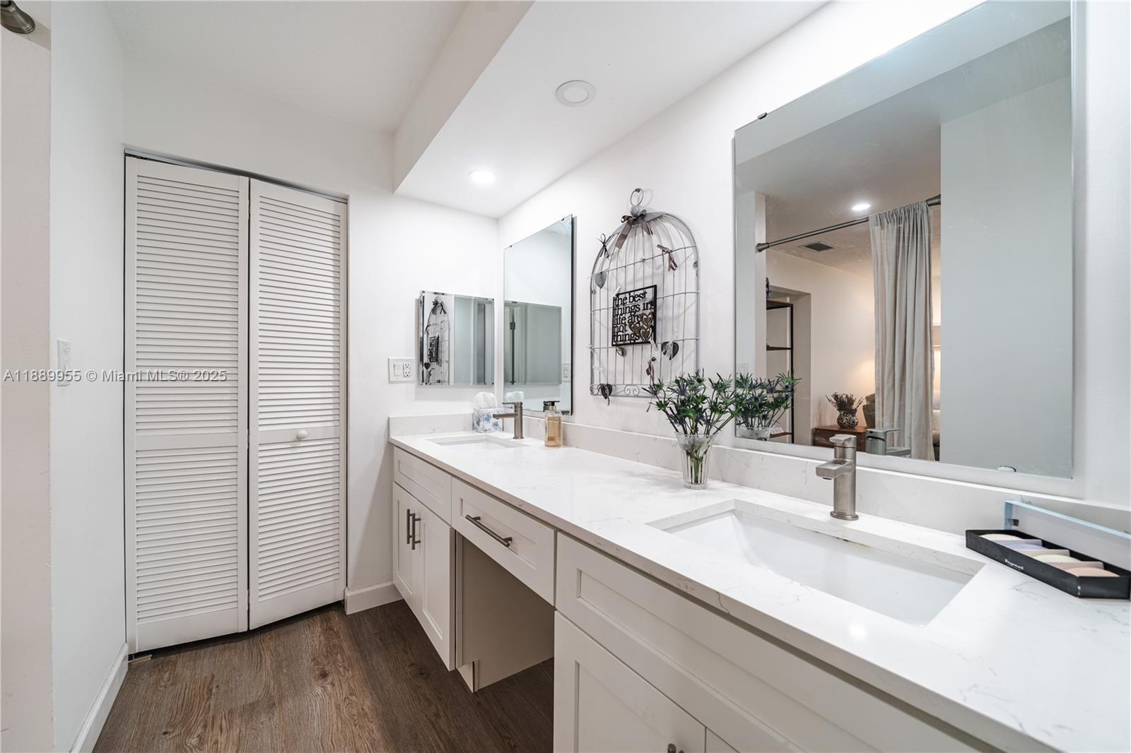 CLOVERFIELD - Residential