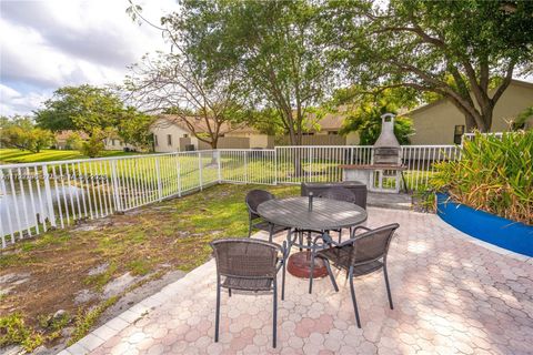 A home in Oakland Park