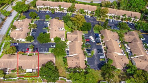 A home in Oakland Park