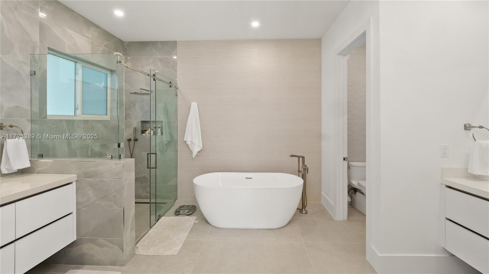 LANDINGS SECOND SEC - Residential