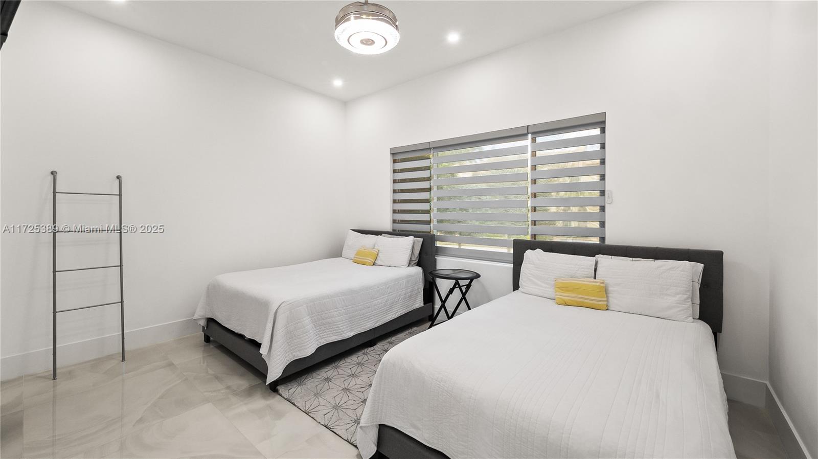 LANDINGS SECOND SEC - Residential