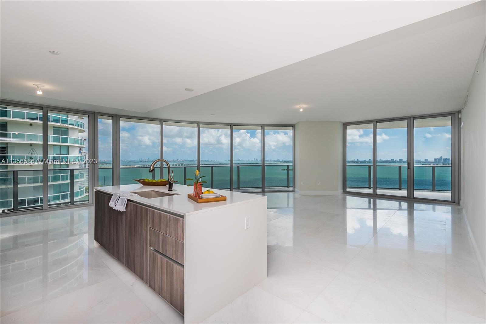 ARIA ON THE BAY CONDO - Residential