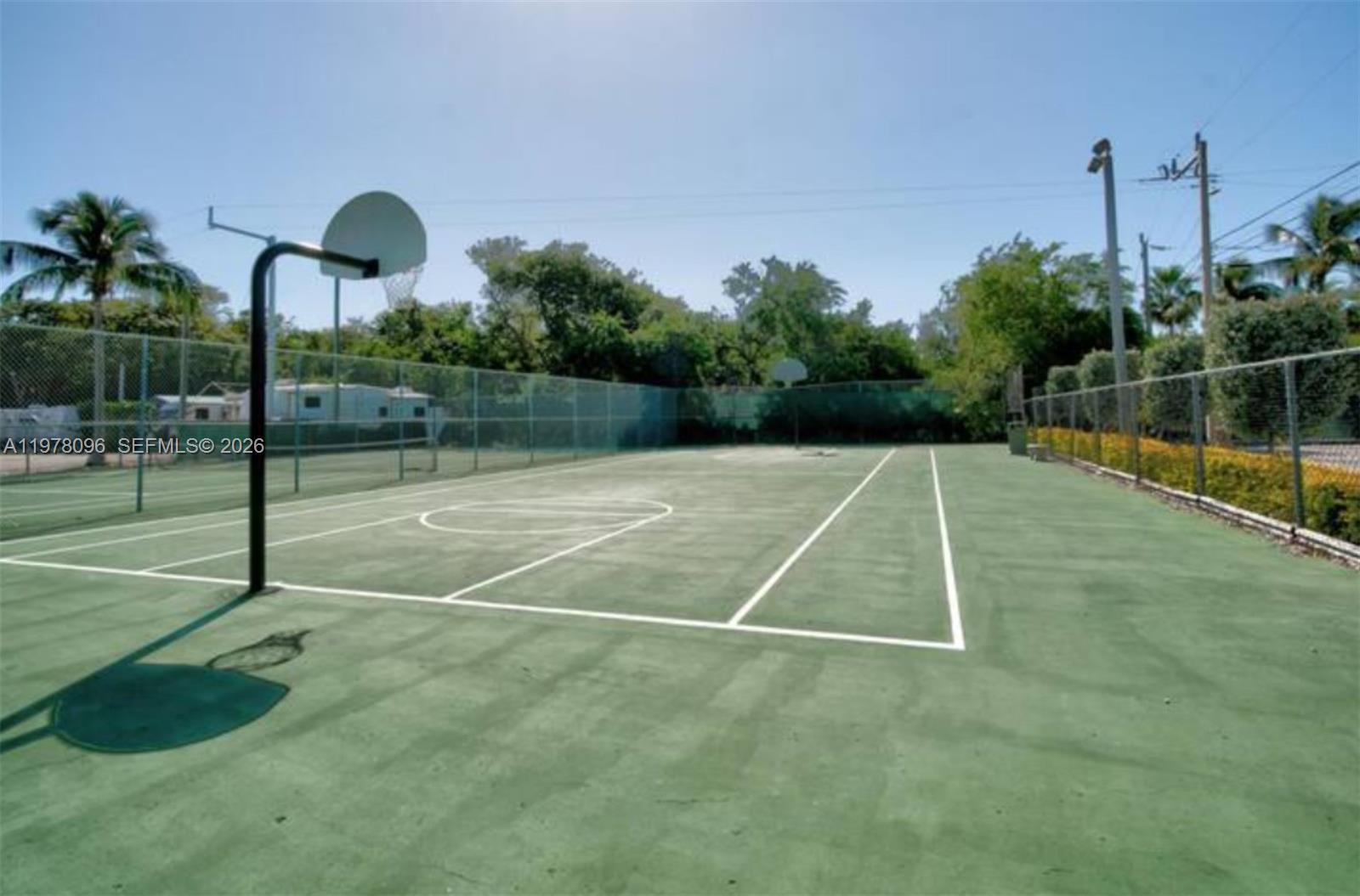 CALUSA CAMPGROUND - Residential