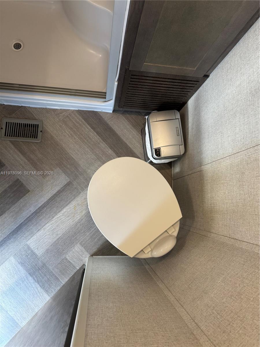 CALUSA CAMPGROUND - Residential