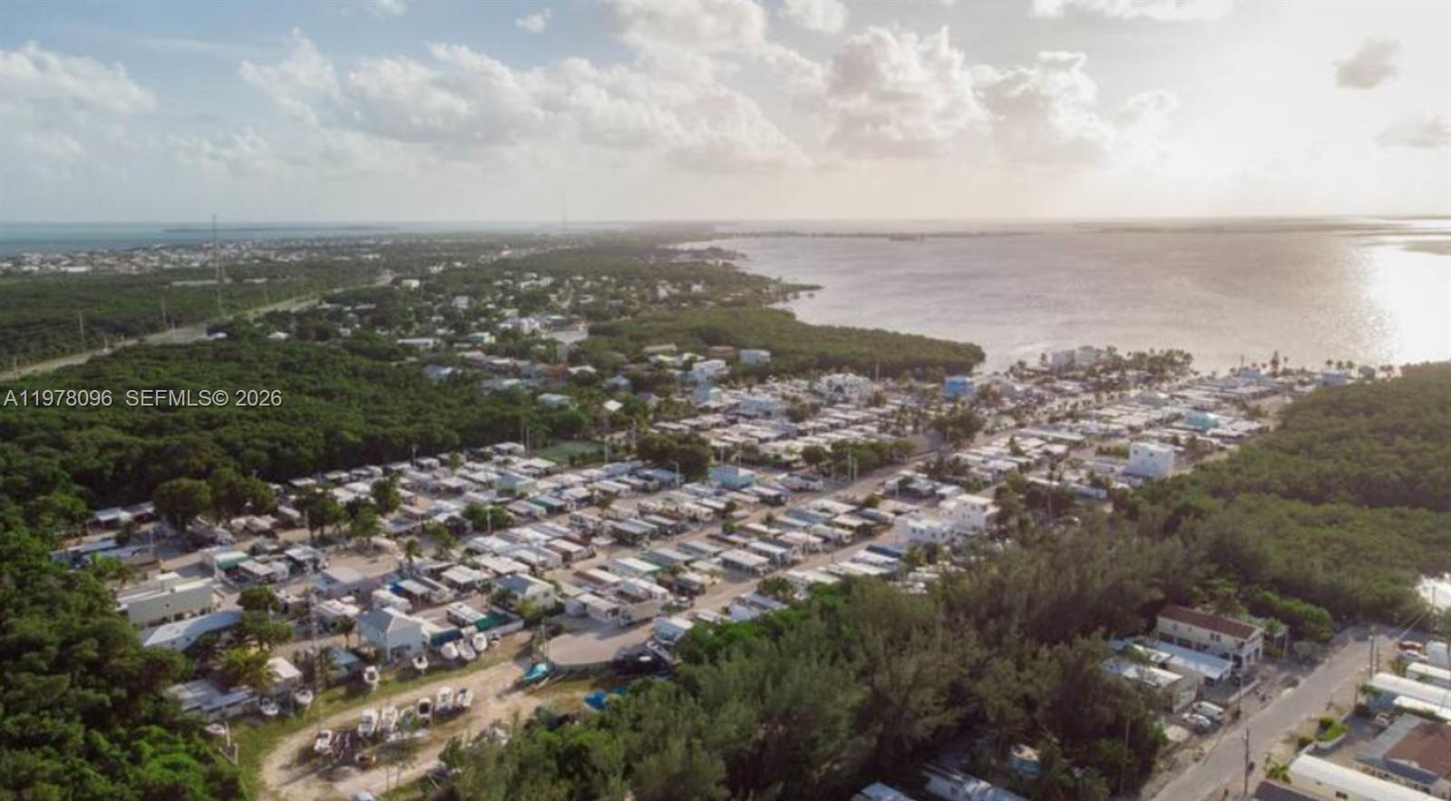 CALUSA CAMPGROUND - Residential