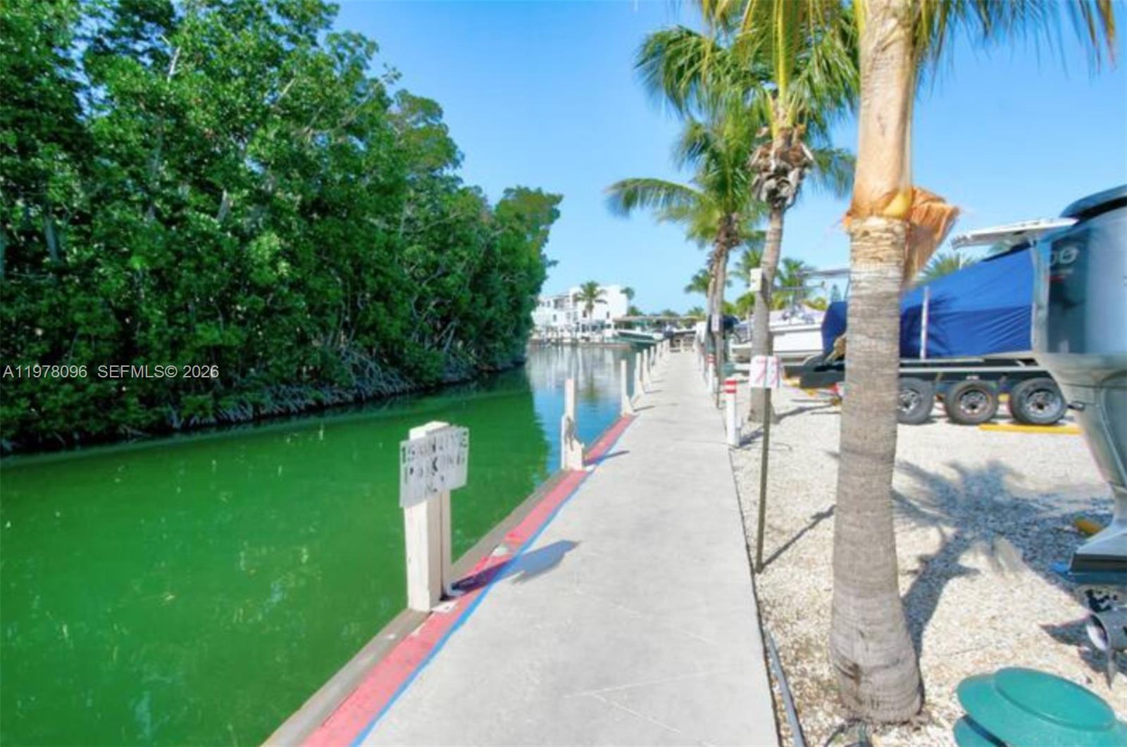 CALUSA CAMPGROUND - Residential