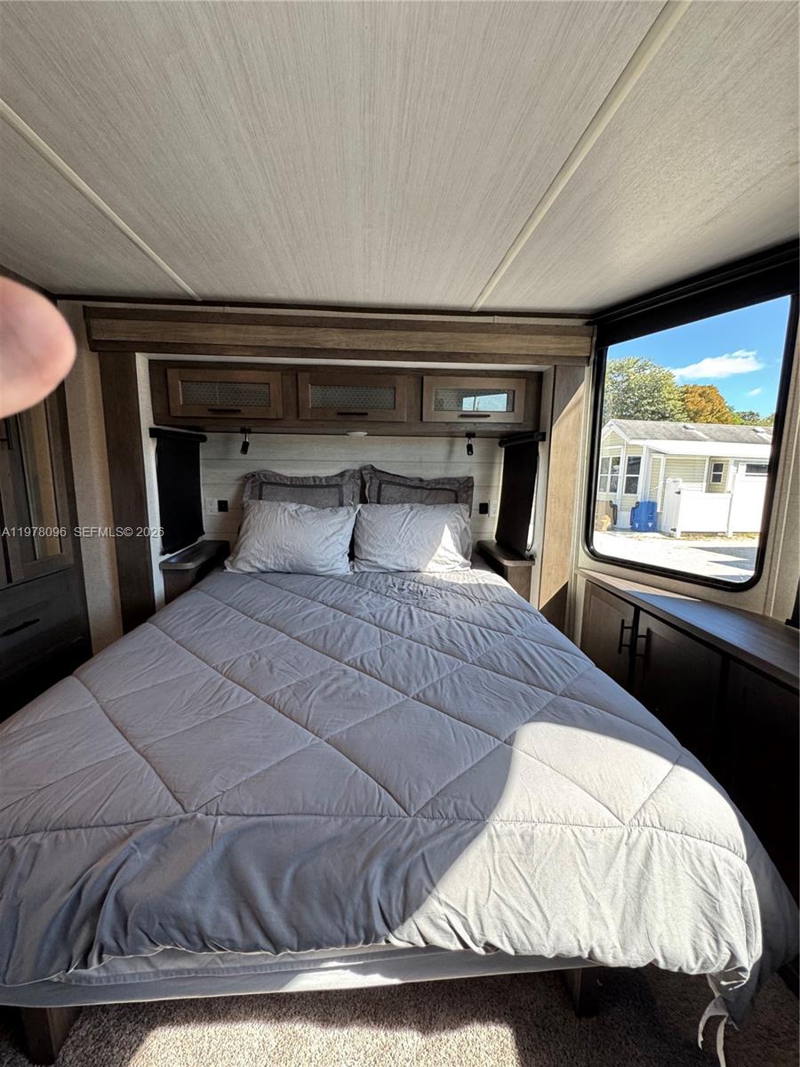 CALUSA CAMPGROUND - Residential