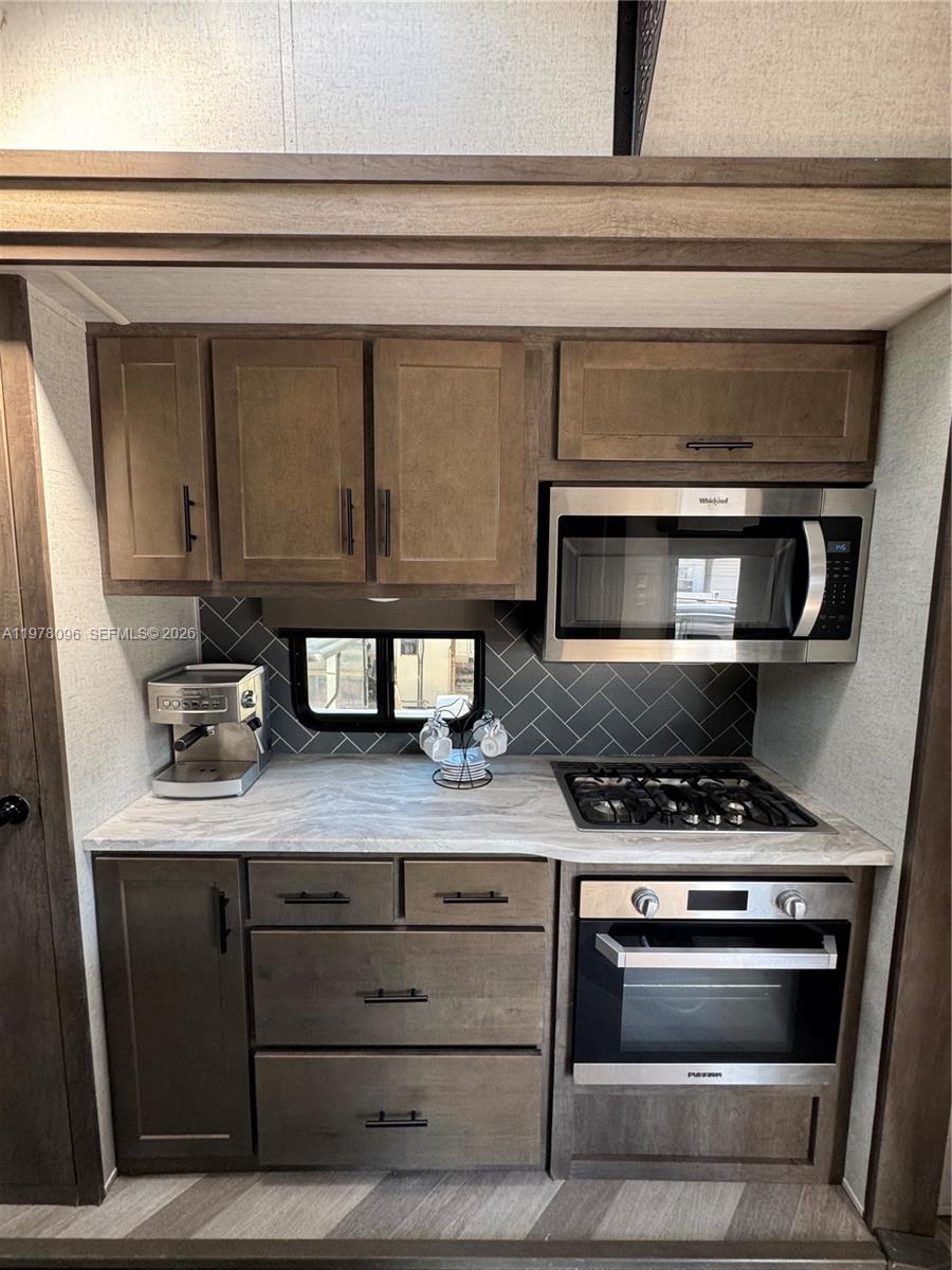 CALUSA CAMPGROUND - Residential