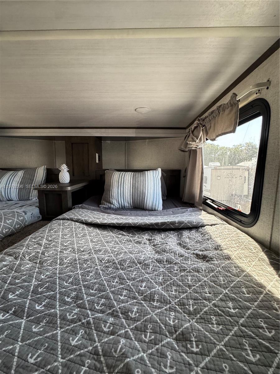 CALUSA CAMPGROUND - Residential