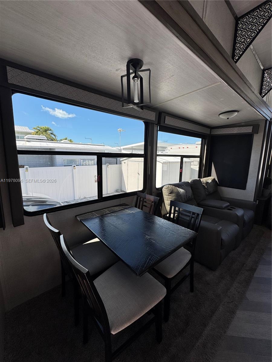 CALUSA CAMPGROUND - Residential