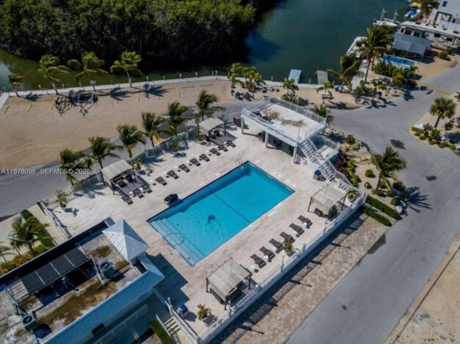 CALUSA CAMPGROUND - Residential