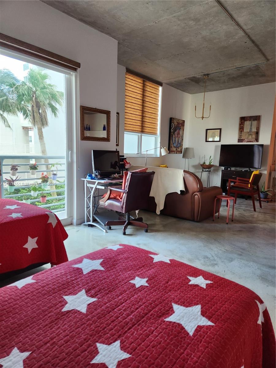 THE LOFT DOWNTOWN CONDO - Residential Lease