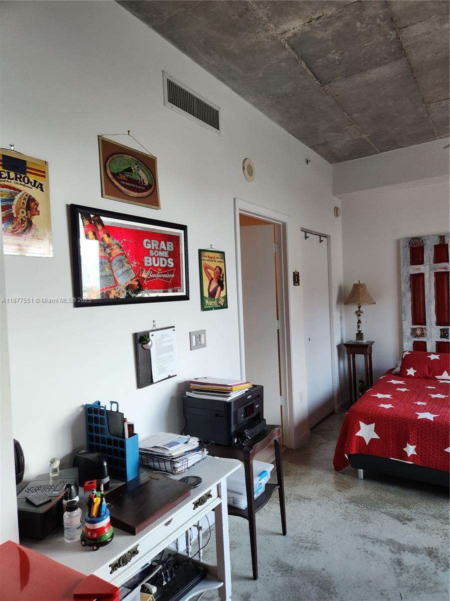 THE LOFT DOWNTOWN CONDO - Residential Lease