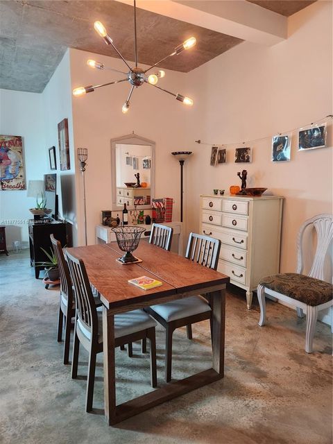 234 NE 3rd St 1104 Miami FL 33132