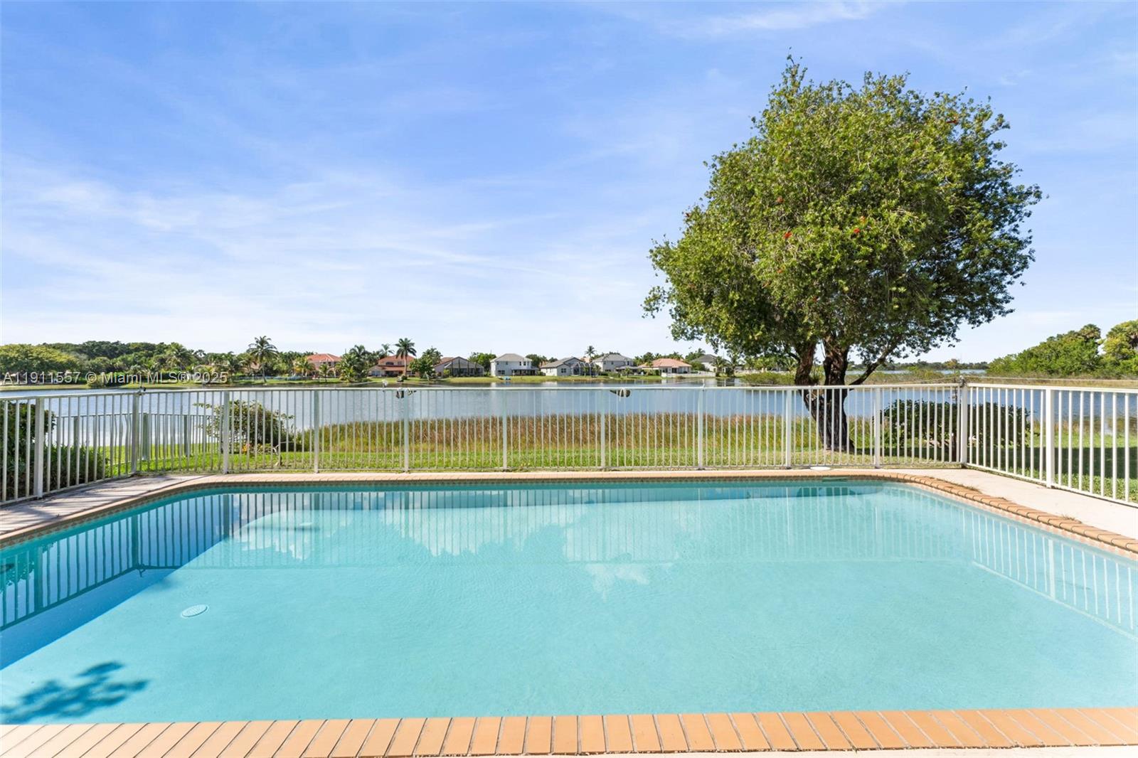 SILVER LAKES AT PEMBROKE - Residential