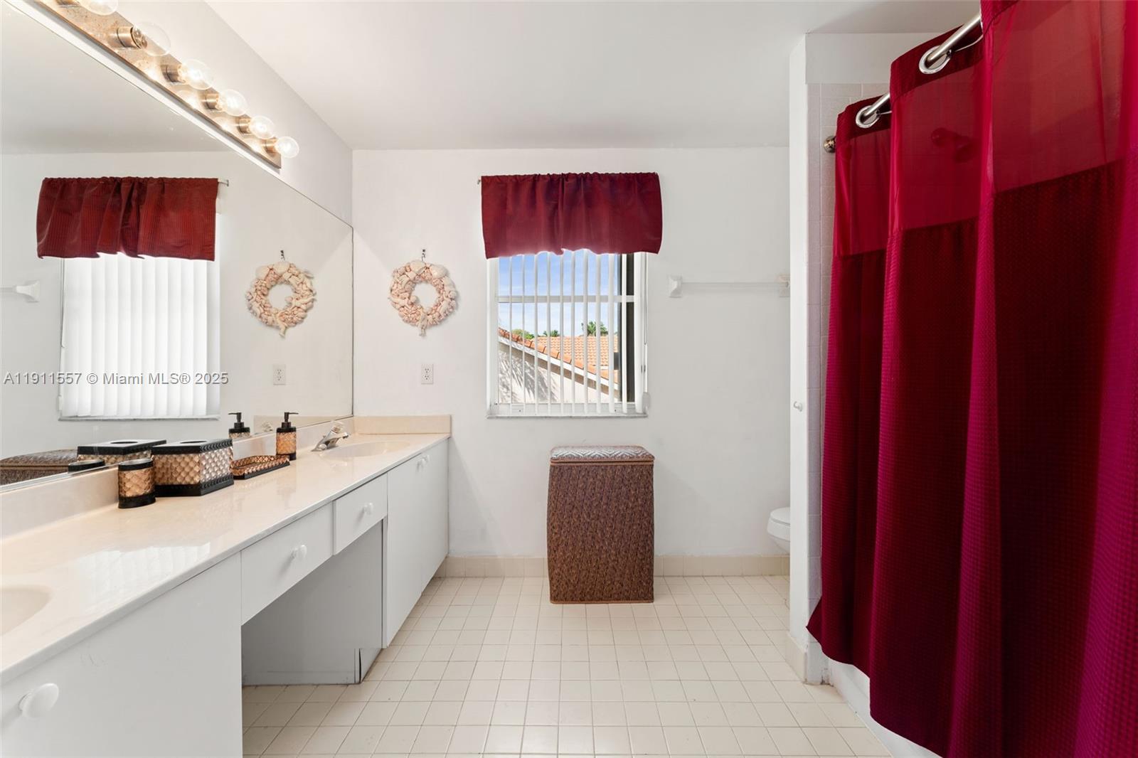 SILVER LAKES AT PEMBROKE - Residential