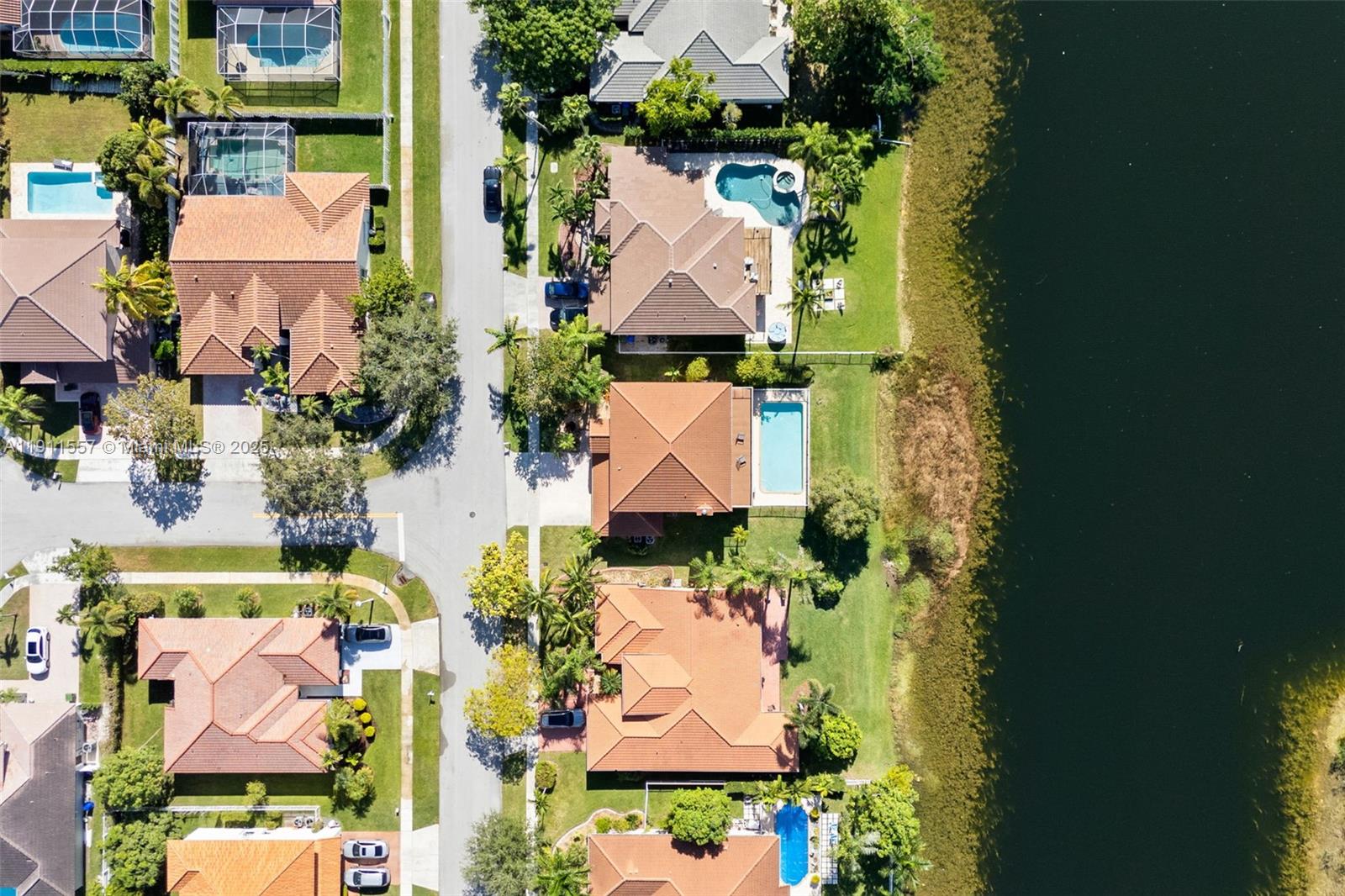 SILVER LAKES AT PEMBROKE - Residential