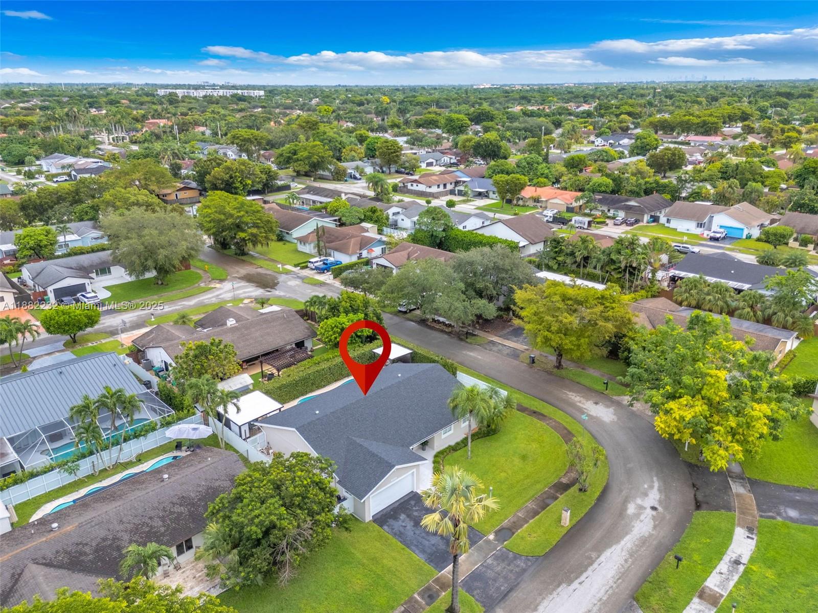 CARAVEL COUNTRY - Residential