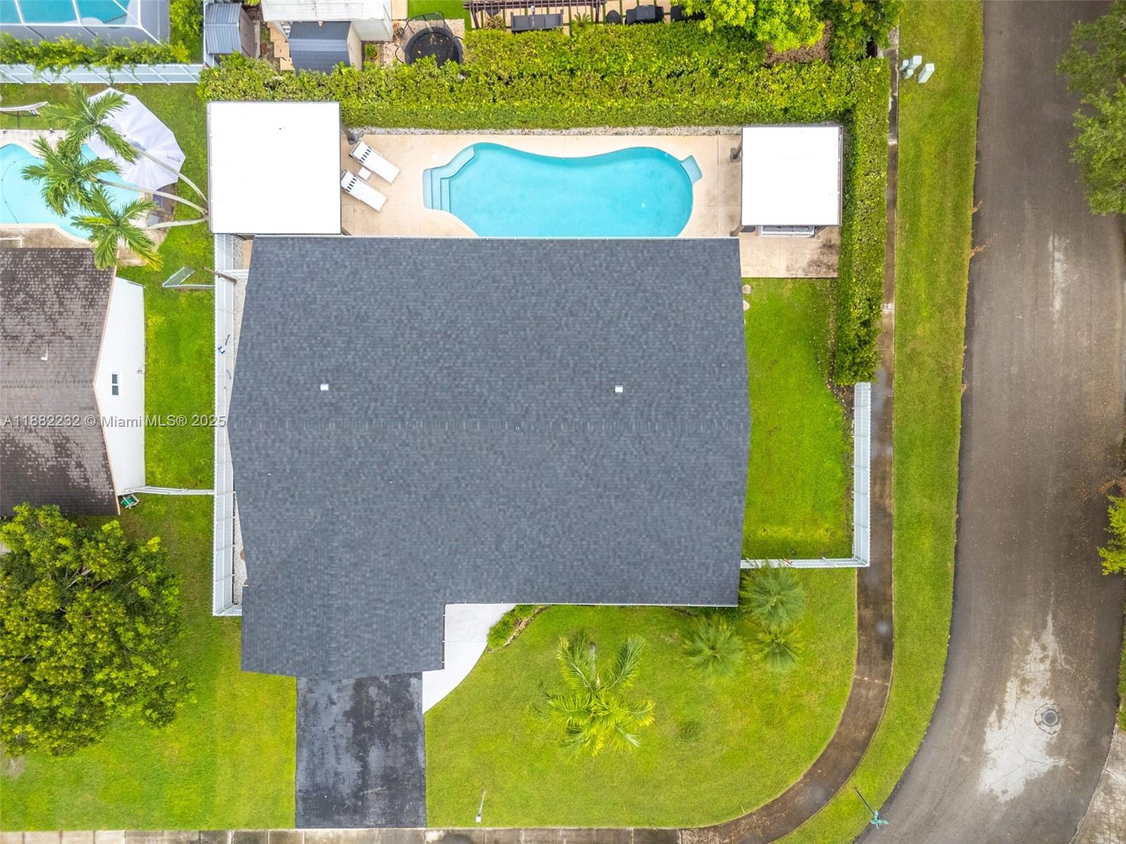 CARAVEL COUNTRY - Residential