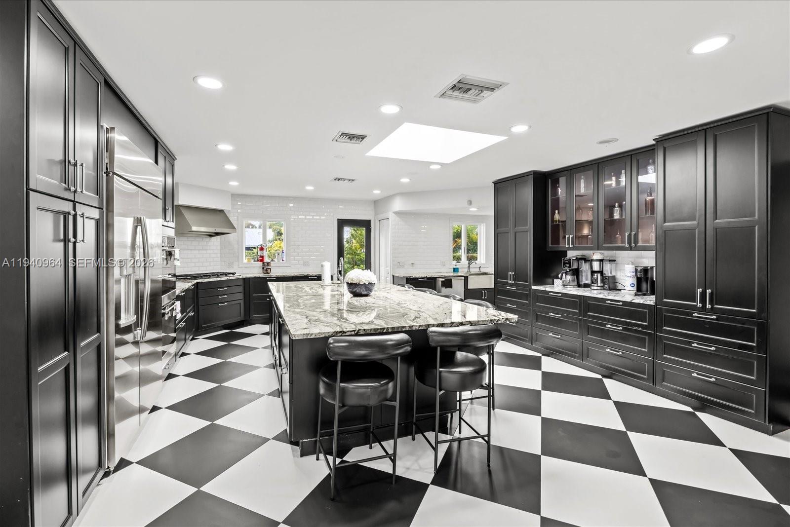 METES AND BOUNDS - Residential