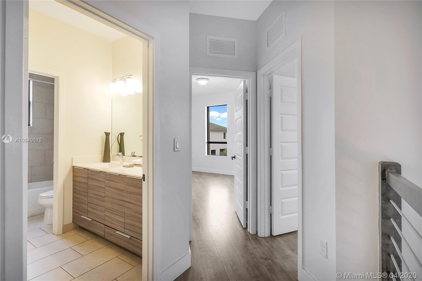 CRESTVIEW WEST - Residential