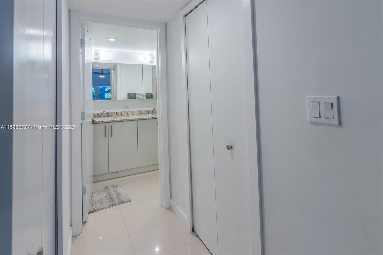 ADMIRALS PORT CONDO WEST - Residential