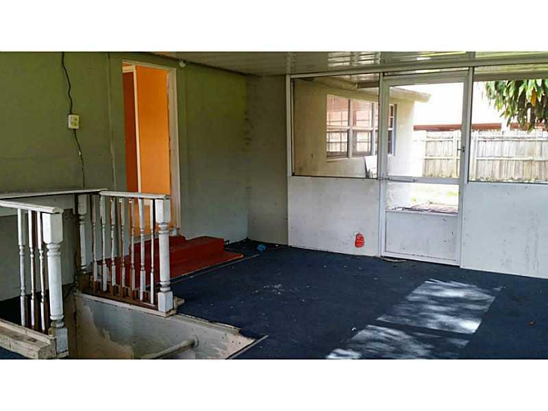 GRIFFING BISCAYNE PK EST - Residential