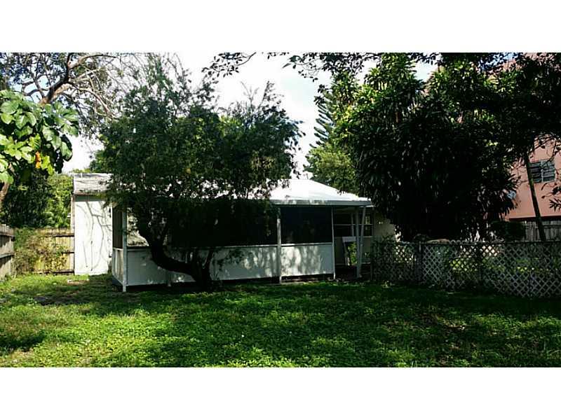 GRIFFING BISCAYNE PK EST - Residential